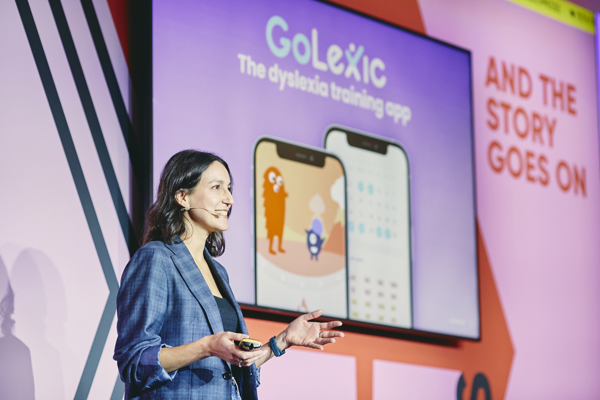 Samantha Merlivat beim Pitch (GoLexic, Gewinner 2023)